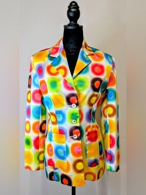 Coming soon! Vintage Todd Oldham bull’s-eye blazer. Super rare.
